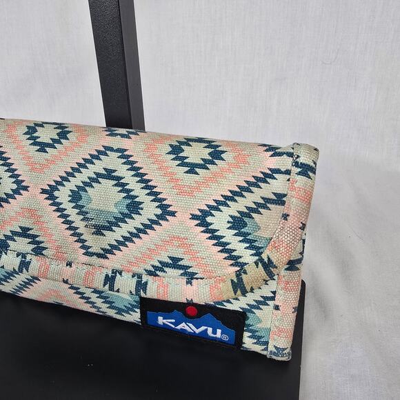 Kavu Tri-Fold Wallet Cotton Pink White Blue Geo Aztec - Picture 5 of 13